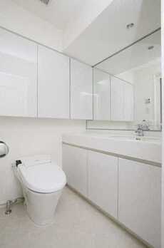 コンフォリア日本橋人形町イースト 【6号室】