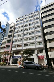 ストークマンション新川 