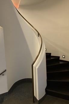 グランスイート銀座レスティモナーク 