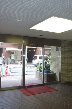 東銀座ロイアルハイツ 