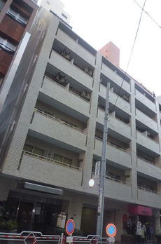 東銀座ロイアルハイツ 