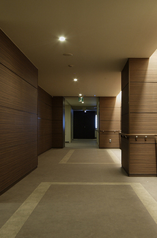 THE TOKYO TOWERS MID TOWER 
