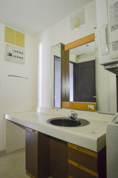 西新橋アルファレジデンス 