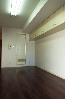 ライオンズマンション新富町第2 