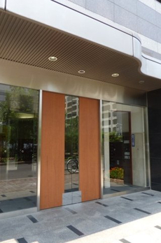 ファミールグラン銀座4丁目オーセンティア 