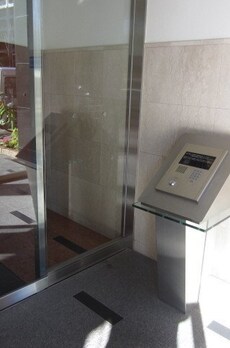ファミールグラン銀座4丁目オーセンティア 