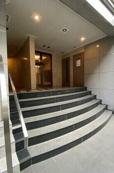 ラヴェンナ人形町 