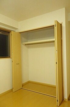 ピアセンティーナ 