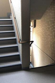 クイーンズパレス東京中央 