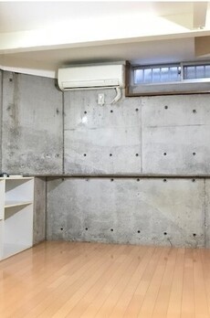 千駄ヶ谷4丁目貸家 