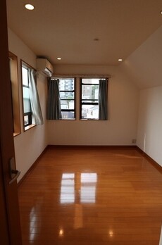 上大崎１丁目貸家 
