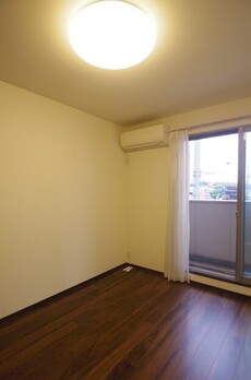 田園調布本町貸家 