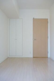 レジディア市ヶ谷 