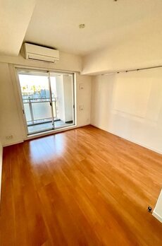 レジディア四谷三丁目 