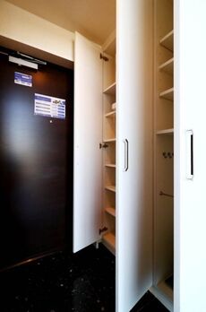 レジディア市谷薬王寺 