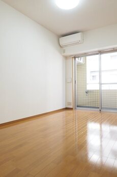 レジディア新宿イースト 