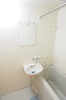 レジディア新宿イースト 