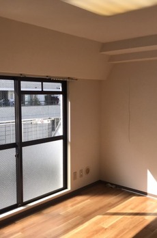 日神シルバープラザ大久保第２ 
