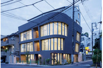 グランストーリー西麻布