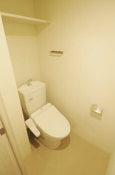 レジディア都立大 