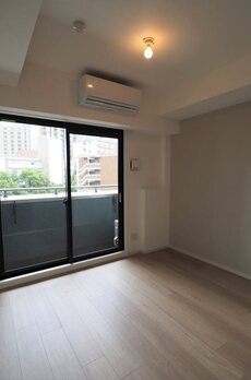 レジディア上野池之端 