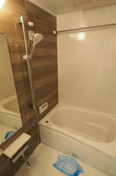 レジディア上野池之端 