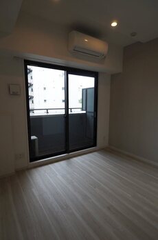 レジディア上野池之端 