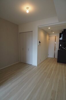 レジディア上野池之端 