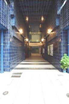 ラミアール赤坂 