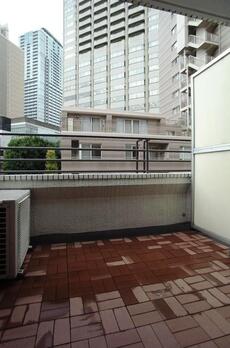 ラミアール赤坂 