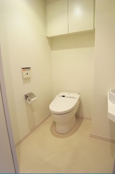 グラディート汐留ロッソ 