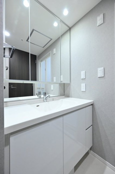 DEUX TOURS CANAL&SPA WEST棟 