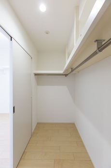 コンフォリア芝浦バウハウス 