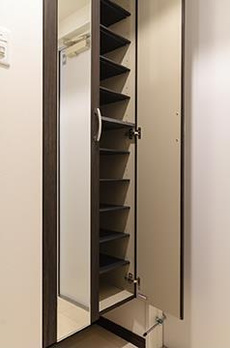 グランパレス東京八重洲アベニュー 