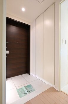 カテリーナ三田タワースイート　ウエストアーク 