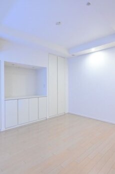 カテリーナ三田タワースイート　ウエストアーク 