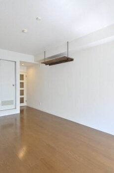 中銀第2新橋マンシオン 