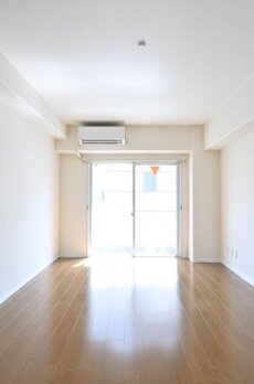 中銀第2新橋マンシオン 