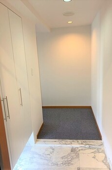 ルネパルティーレ汐留 