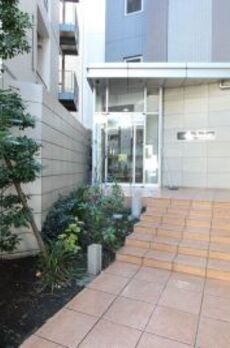 レジディア三軒茶屋 