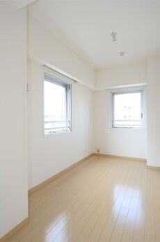 レジディア三軒茶屋 