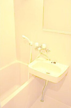 リクレイシア西麻布Ⅰ番館 