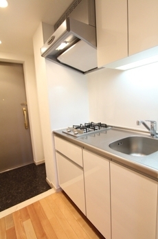 プラウドフラット三軒茶屋 