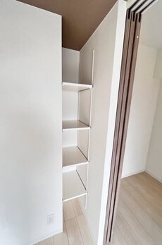 レジディア三軒茶屋Ⅲ 