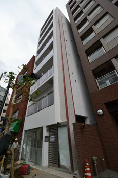 デコズキャッスル赤坂 