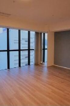 ローレルタワールネ浜松町 