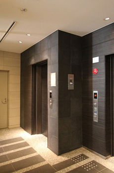 パークキューブ愛宕山タワー 