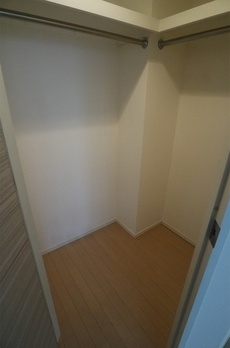 キャピタルマークタワー 
