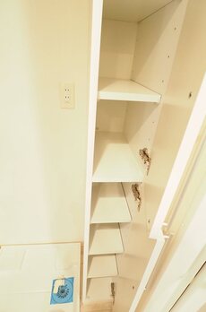 レジディア神田岩本町 