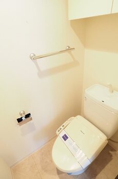 レジディア神田岩本町 